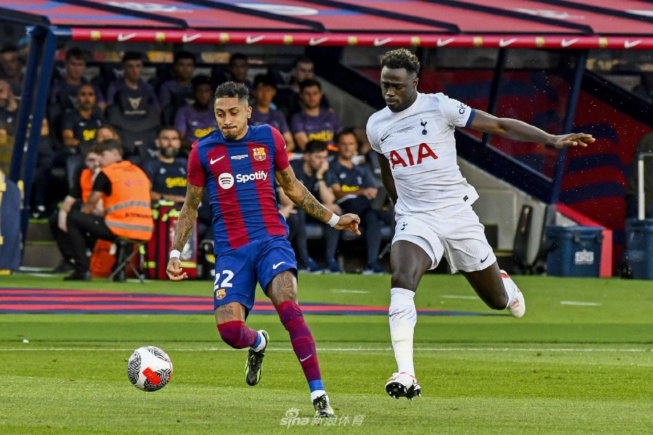 琼斯和吉林 琼斯和吉林